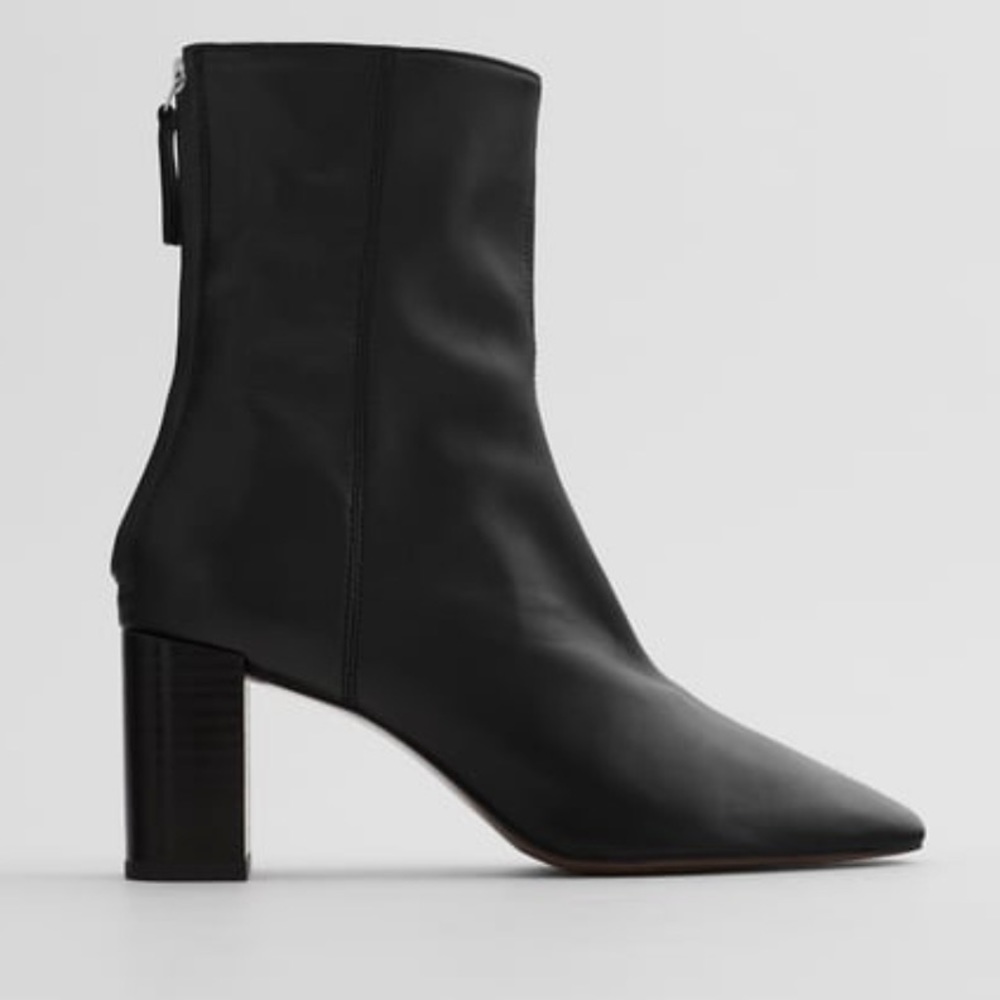 ZARA Back Zip Leather Heeled Ankle Boots